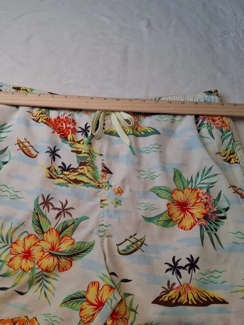 Fresh Prints of Bel-Air Mens Hawaiian Swim Trunks Sz XL Tropical Novelty Print